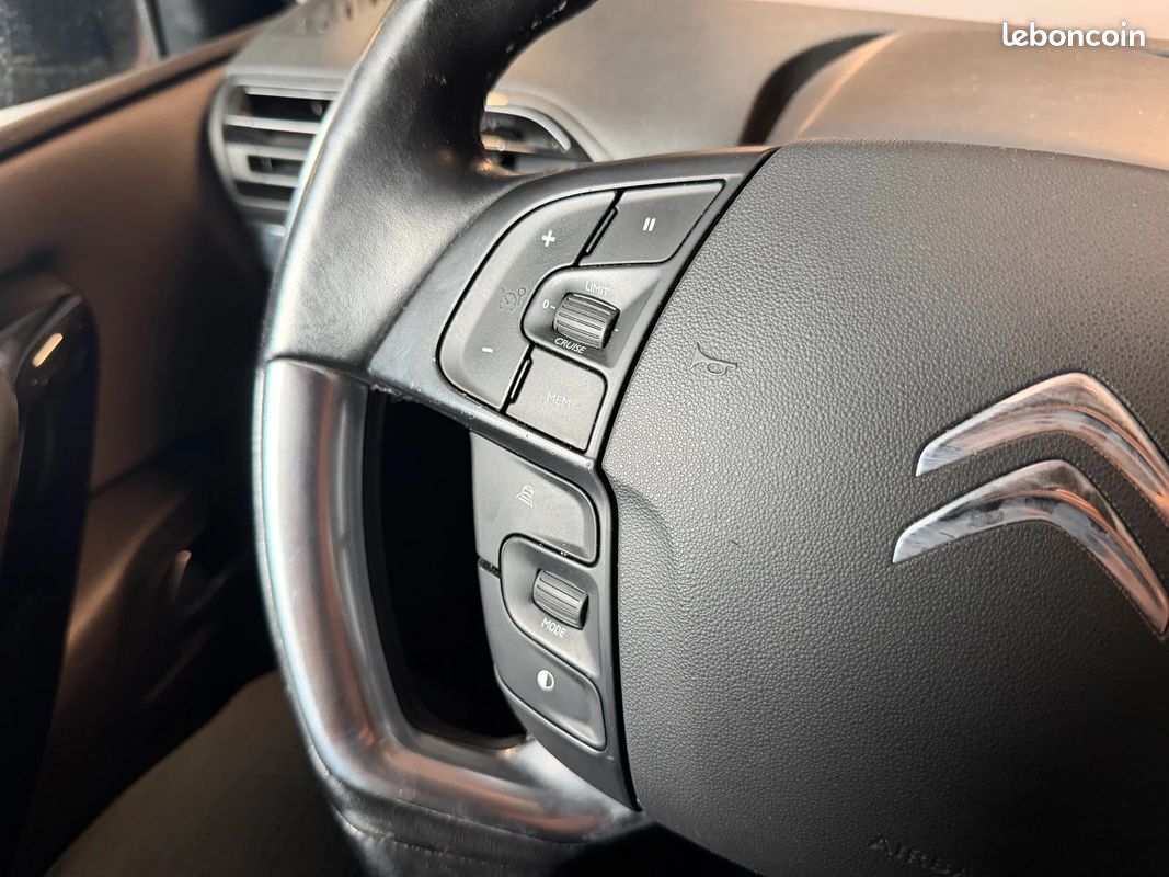 Citroën C4 SPACETOURER 1.6 BLUEHDI Feel (image 14)