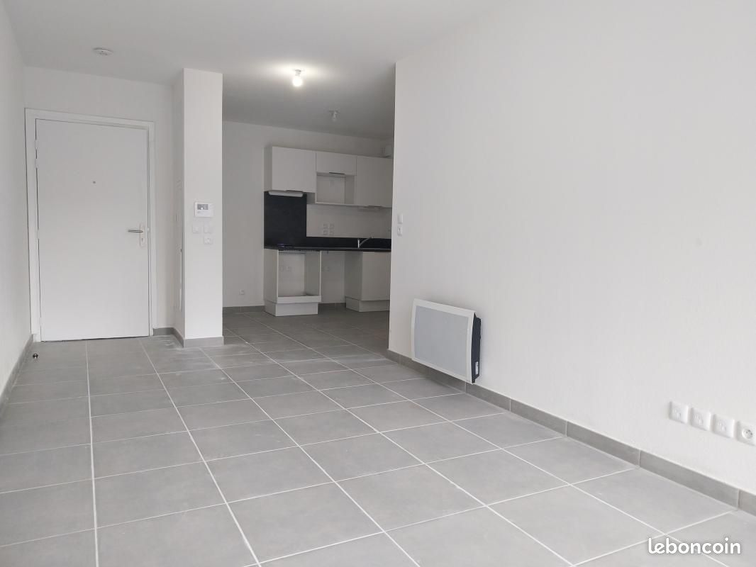 Appartement a louer agde - 2 pièce(s) - 45 m2 - Surfyn