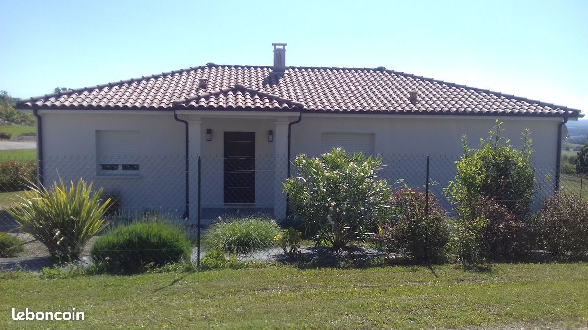 Maison 5 pièces 105 m² · à Caussade · 105 m² · 1 100 €