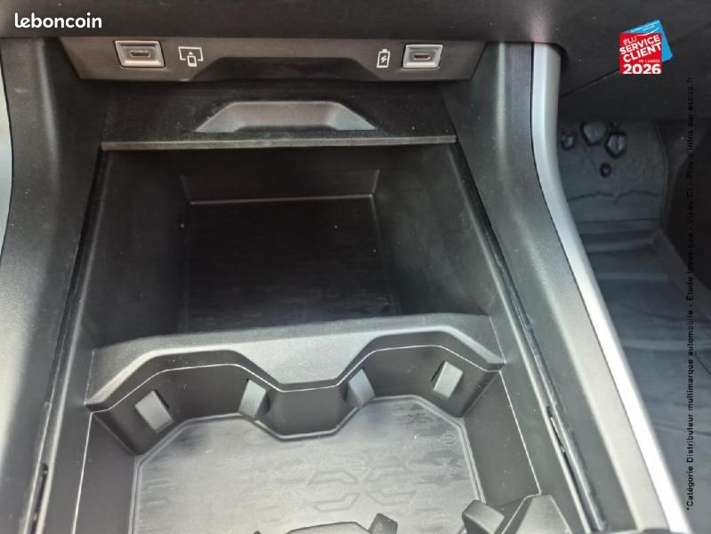 Jeep Compass 1.6 Turbo T4 225ch e-Hybrid Plug-in First Edition BVR7 (image 27)