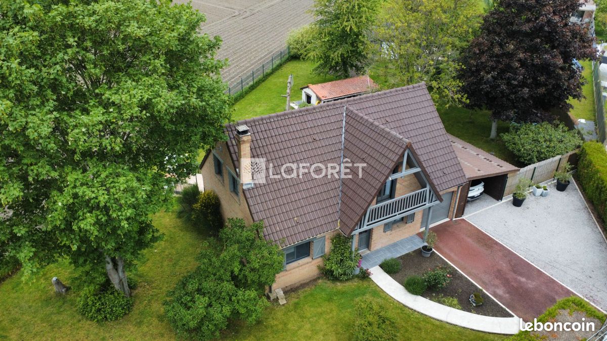 Maison 6 pièces 119 m² · à Moncheaux · 119 m² · 359 900 €