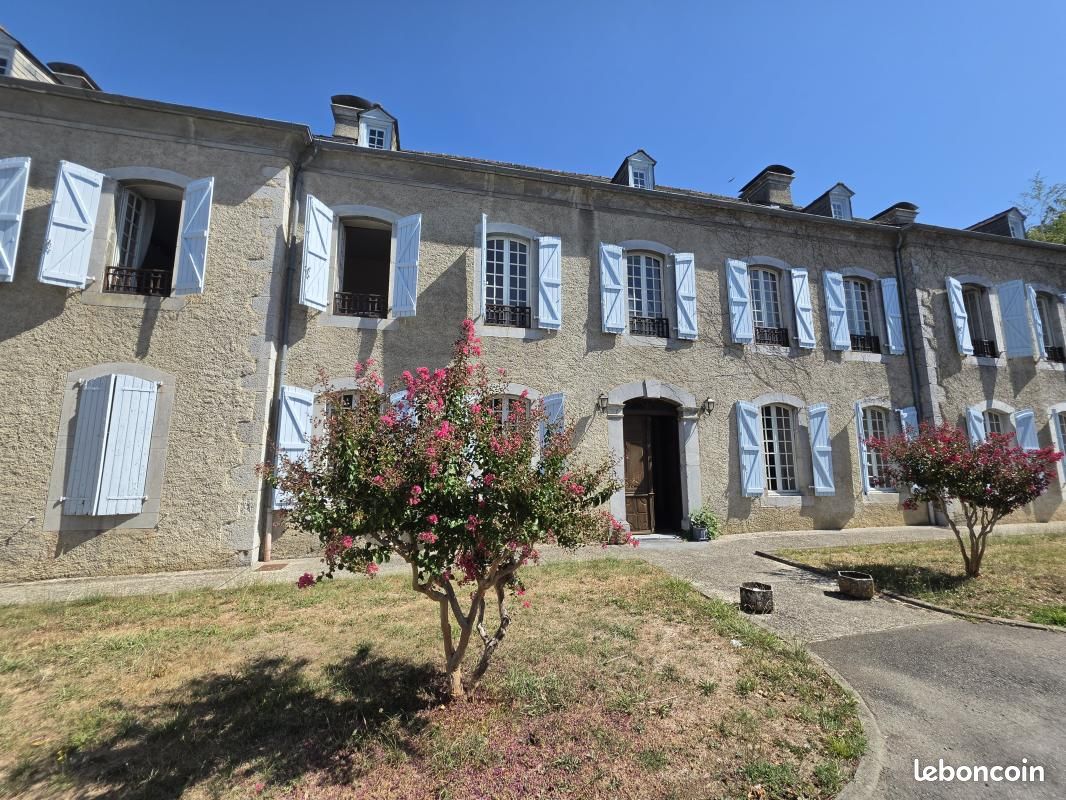 Maison 7 pièces 328 m² · à Ossun · 328 m² · 474 000 €