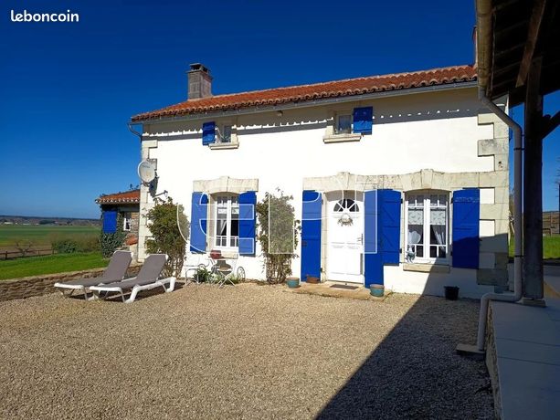 Ferme 200 m² Verrue