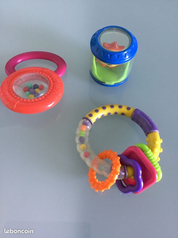 3 Hochets 1er Âge (image 1)