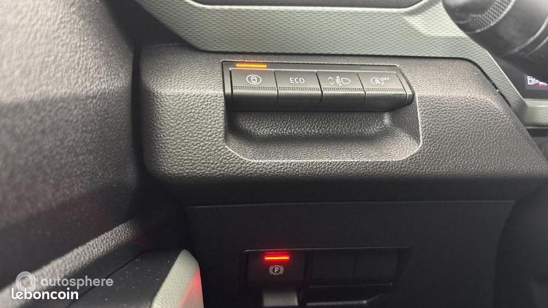 Dacia Duster 1.2 mild hybrid 130ch Extreme (image 28)