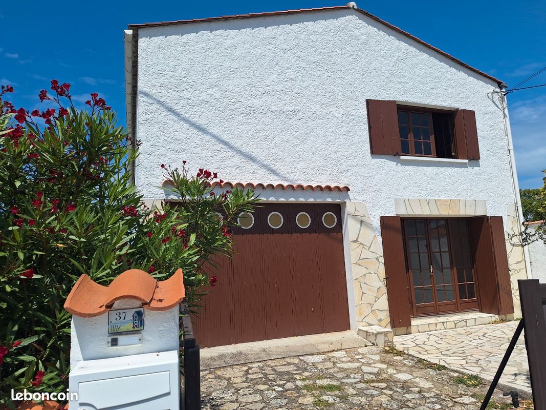Maison 4 pièces 121 m² · à Saint-Georges-d'Oléron · 121 m² · 240 000 €