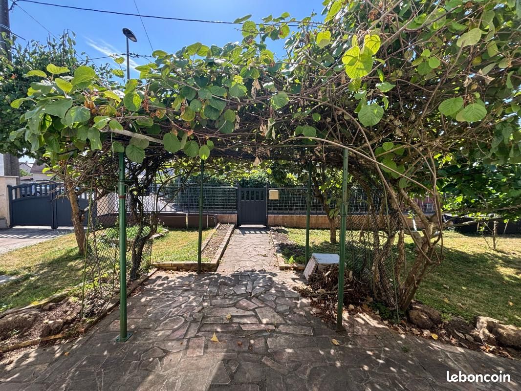 Maison 4 pièces 76 m² · à Pontault-Combault · 76 m² · 262 000 €