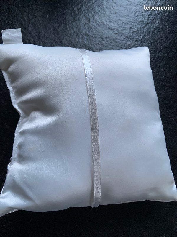 Coussin Alliance Blanc avec perles 18/18 (image 2)
