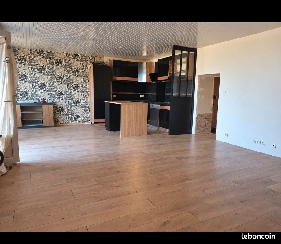 Maison 5 pièces 111 m² · à Grézac · 111 m² · 175 000 €