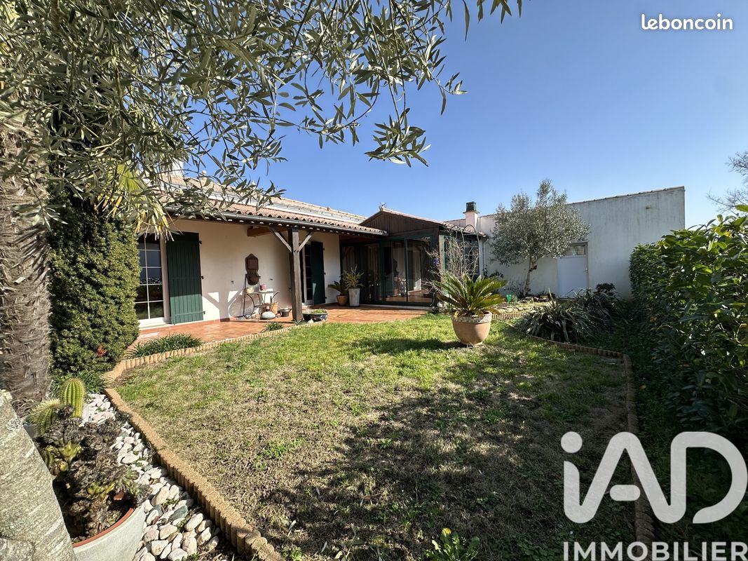 Maison 5 pièces 116 m² · à Saint-Michel-en-l'Herm · 116 m² · 312 000 €