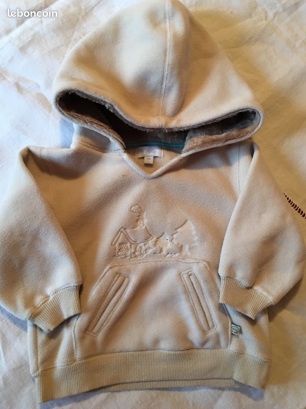 Sweat capuche taille 6 mois (image 1)