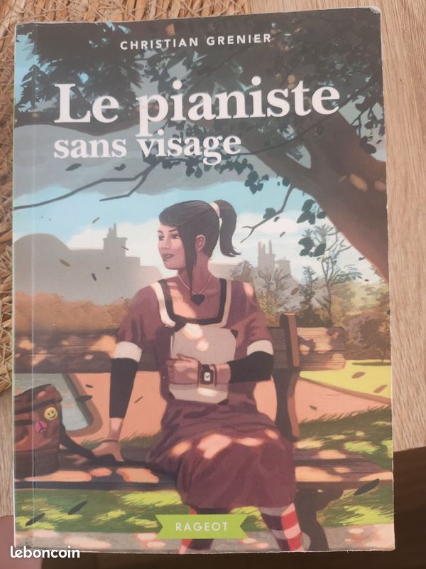 Livre collège (image 1)