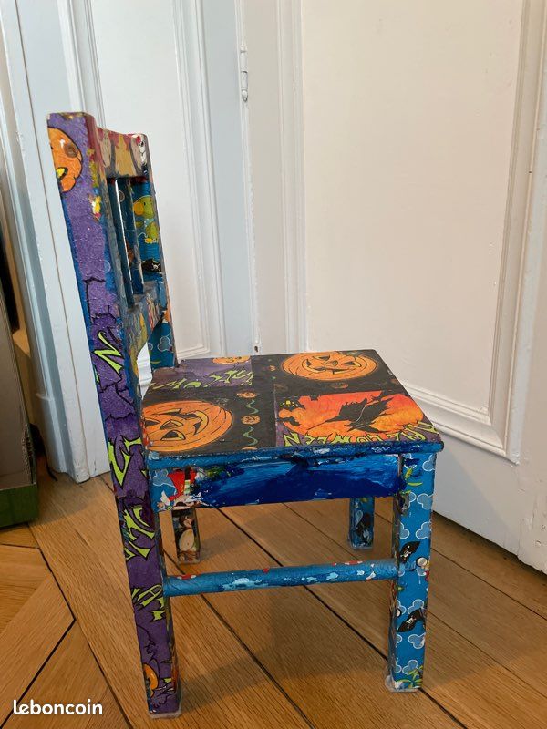 Chaise IKEA décorée Halloween (image 6)