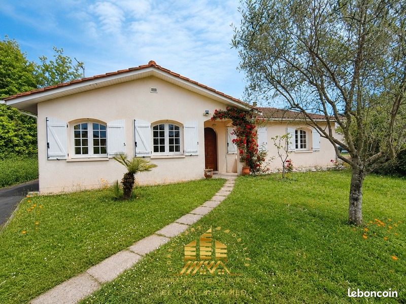 Maison 5 pièces 160 m² · à Artigues-près-Bordeaux · 160 m² · 442 000 €