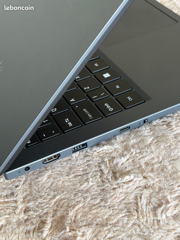 PC Portable MEDION Intel Core Ultra 5 (État Neuf) (image 7)