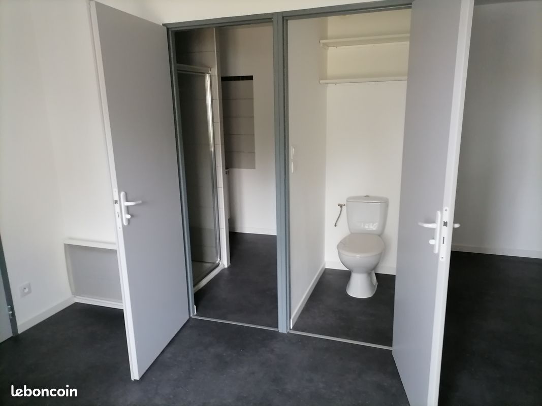 Loue studio - Saint-Georges-lès-Baillargeaux 86130 Le Peu (image 2)