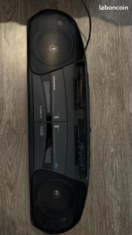 Poste radio cassette CD (image 2)