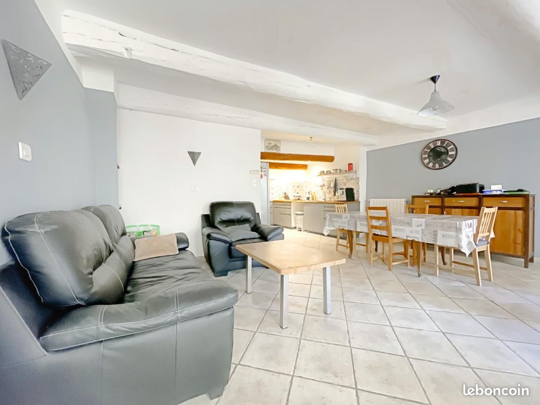 Maison 6 pièces 123 m² · à Vinon-sur-Verdon · 123 m² · 219 350 €