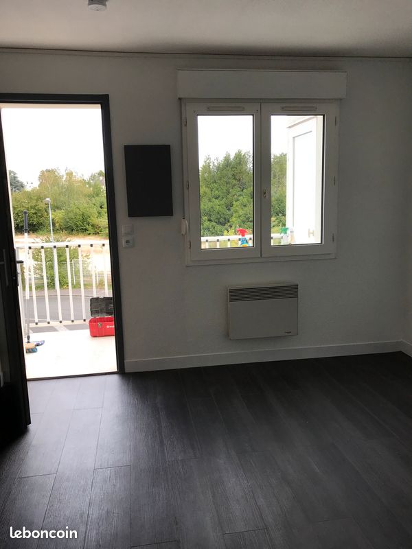 Appartement 1 pièce 18 m² · à Chambray-lès-Tours · 18 m² · 360 €