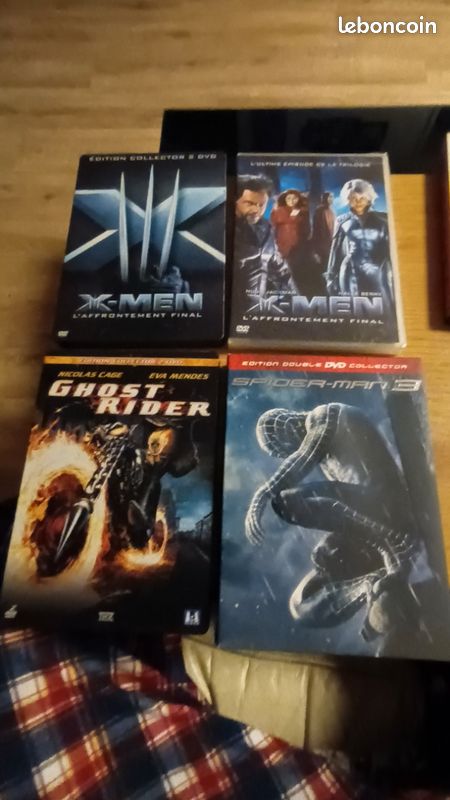 Lot 20 DVD COMICS VOIR PHOTOS (image 2)