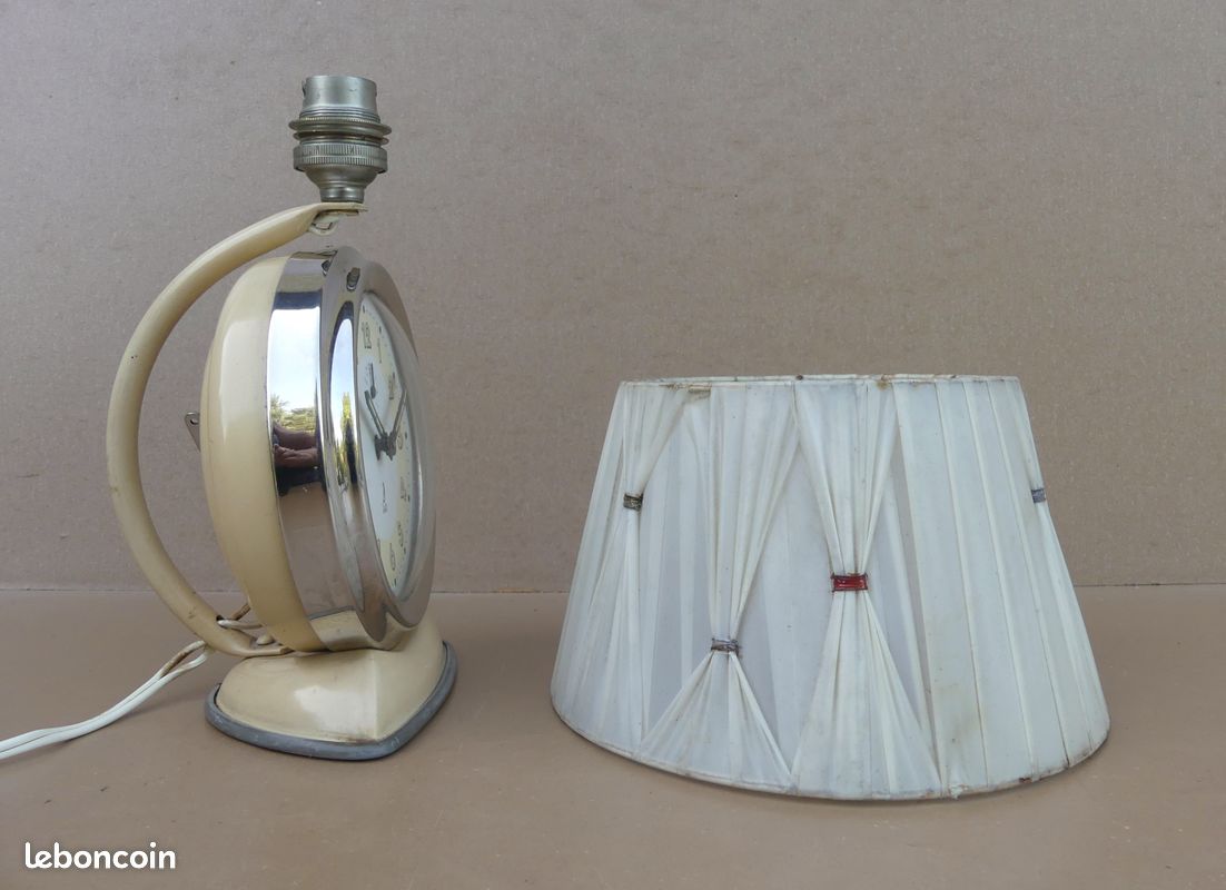 Ancien réveil lampe de chevet JAZ LAMPIC / JAZIC rare vintage FONCTIONNE abat-jour lamelles plastique années 50 (image 4)