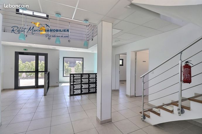 Maison 6 pièces 180 m²