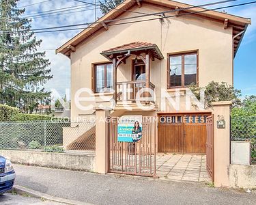 Maison 330 000 € - 64 m²