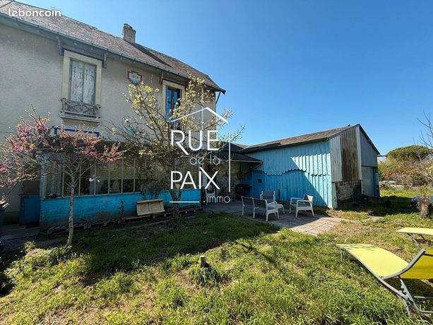 https://img.leboncoin.fr/api/v1/lbcpb1/images/5d/1e/d5/5d1ed5ab5081d80a1bf6c73904b8c80db1151339.jpg?rule=ad-image