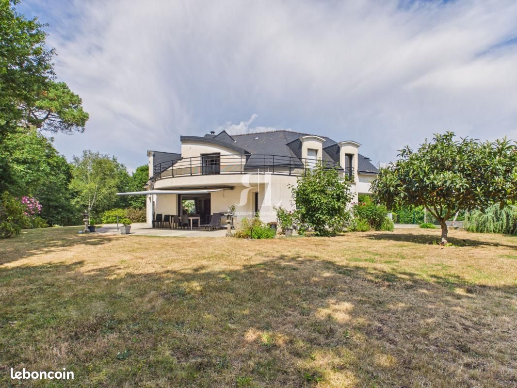 Maison 6 pièces 198 m² · à Guidel · 198 m² · 971 850 €