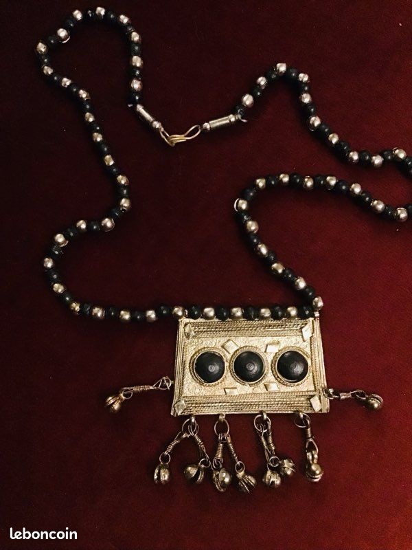 Collier Pendentif Yéménite Argent Avec Petit Hirz - Occasion - Bijou Ethnique
