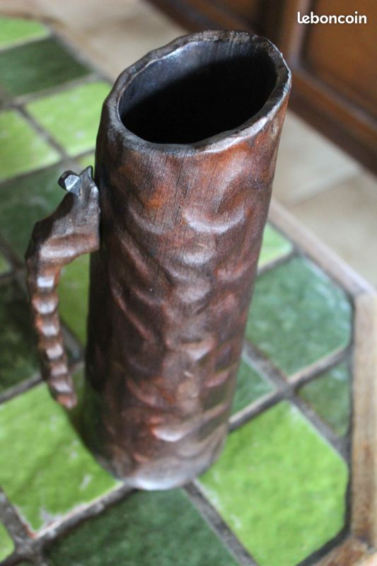 Vase /pichet en bois avec anse (image 2)
