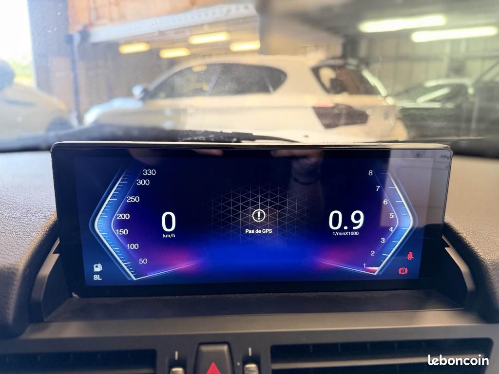 BMW Z4 PACK M sDrive 23i - SIEGES CHAUFFANTS - CHASSIS SPORT - ECRAN (image 26)