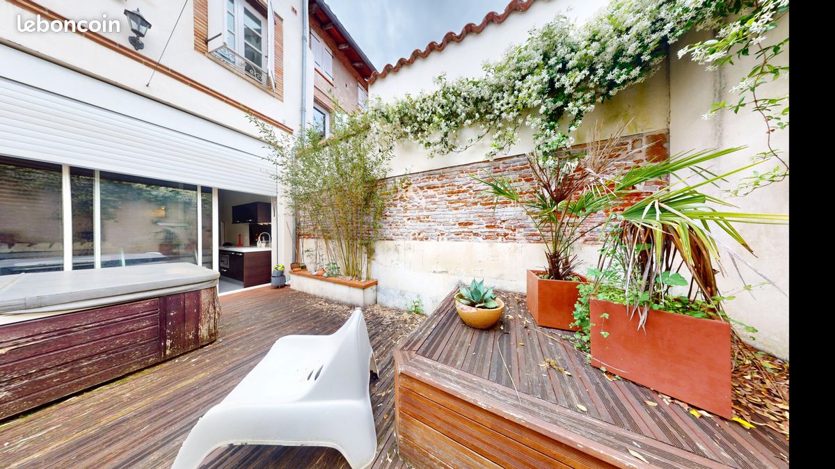 Maison 5 pièces 156 m² · à Grenade · 156 m² · 325 000 €
