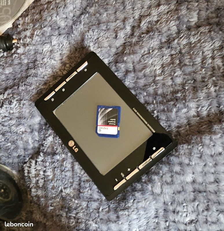 Ancien GPS LG - Modèle LN400 (image 1)