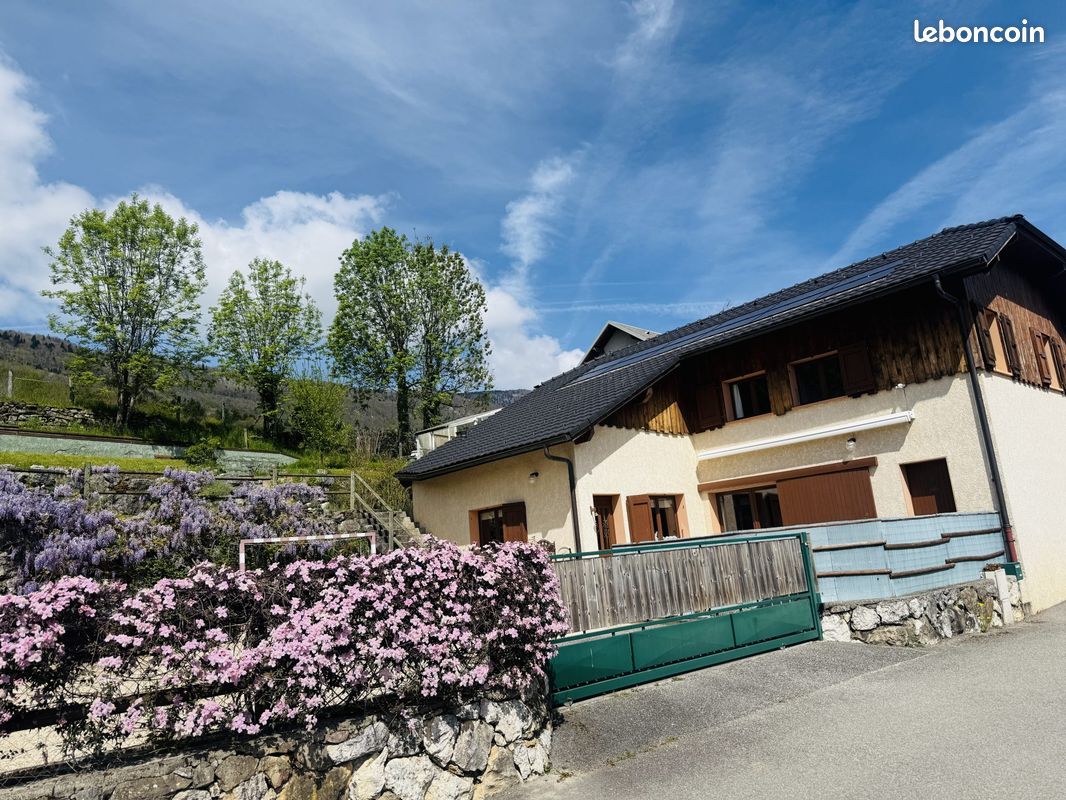 Maison 5 pièces 171 m² · à La Motte-Servolex · 171 m² · 495 000 €