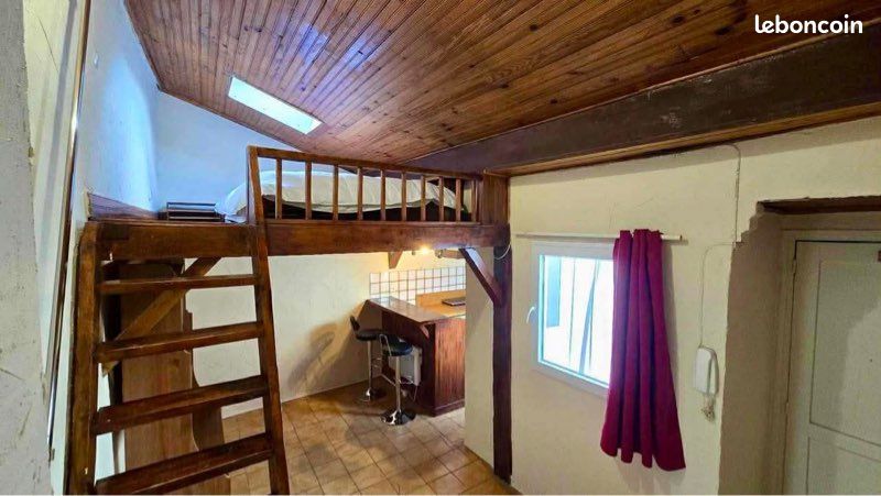 Appartement 1 pièce 28 m² · à Toulon · 28 m² · 580 €