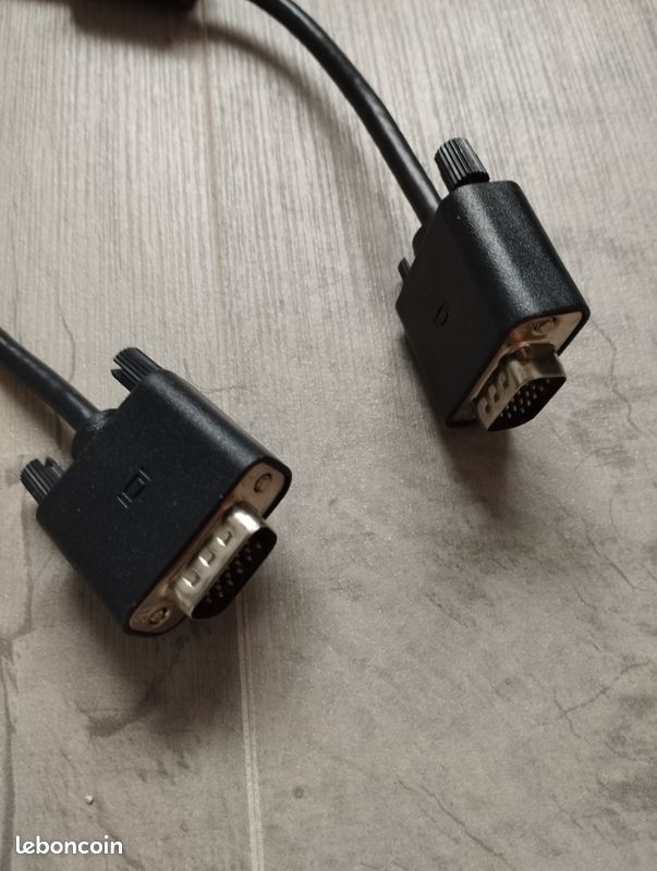 LOT 2 Cables VGA embout noir 1,4m NEUF jamais servi (image 2)