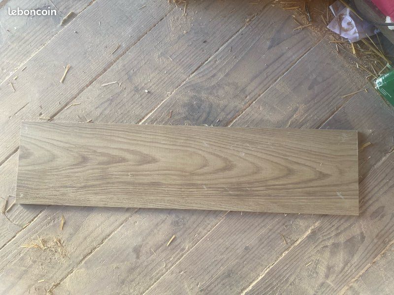 Carrelage effet bois 2m2 (image 2)