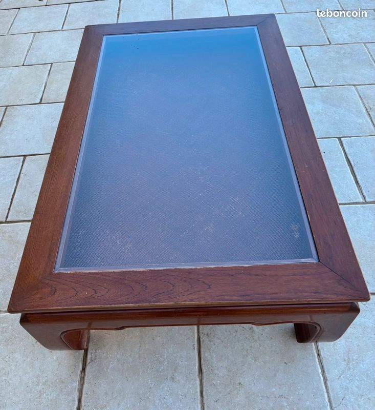Table basse Thaïlandaise (image 1)