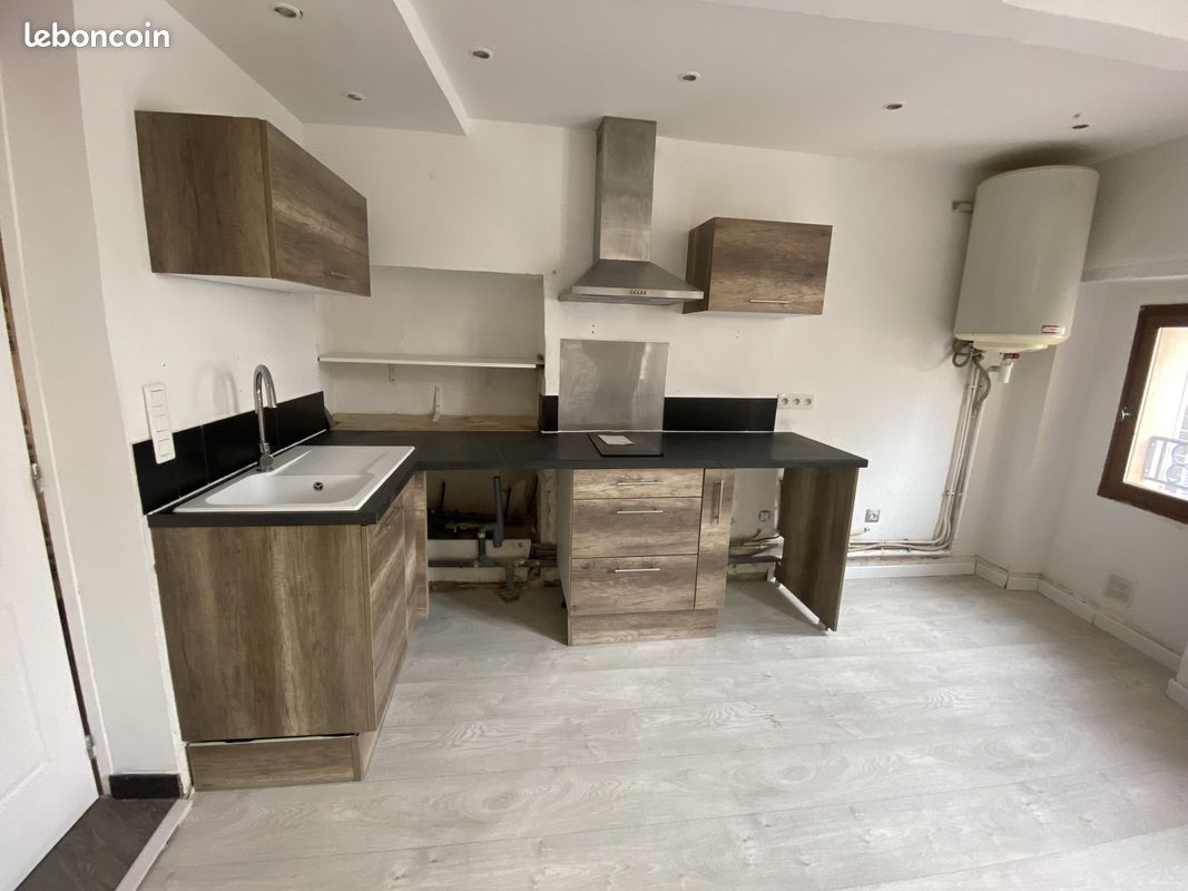 Appartement 3 pièces 60 m² · à Draguignan · 60 m² · 90 000 €