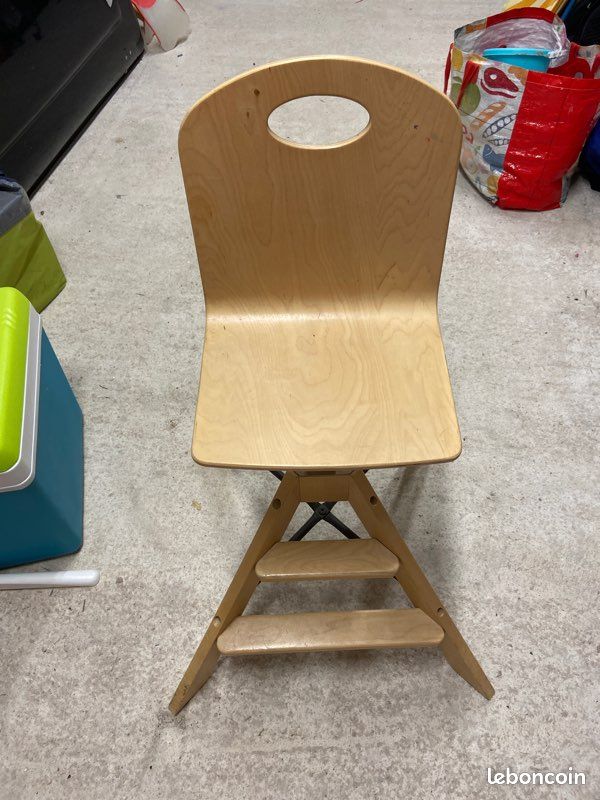 Chaise haute enfants (image 1)