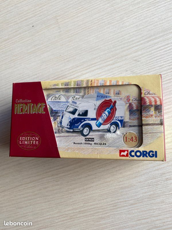 CORGI HERITAGE. E:1/50. Renault Fainéant plateau brasseur Limonade