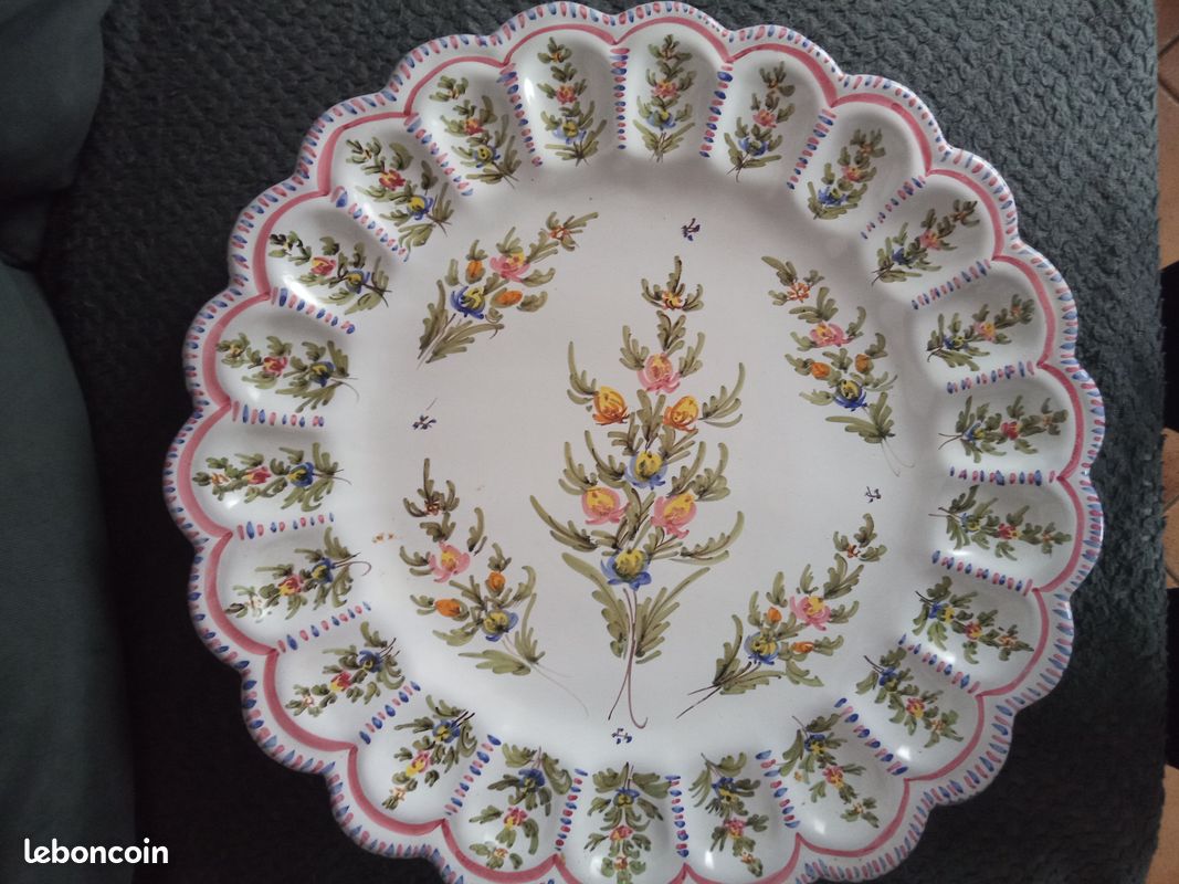Plat fabrique DURAN de MARTRES TOLOSANE (image 1)