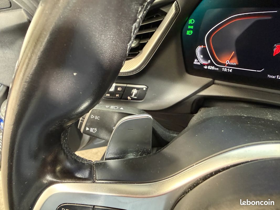 BMW Série 118D 150ch M Sport - Suivi Complet - CarPlay - Toit ouvrant - Frozen Pure Grey (image 18)