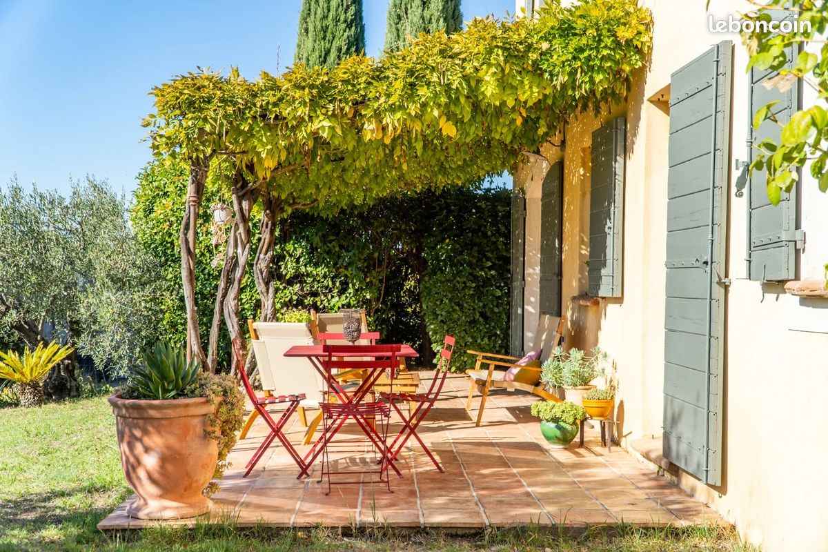 Maison 5 pièces 155 m² · à Pourrières · 155 m² · 740 000 €