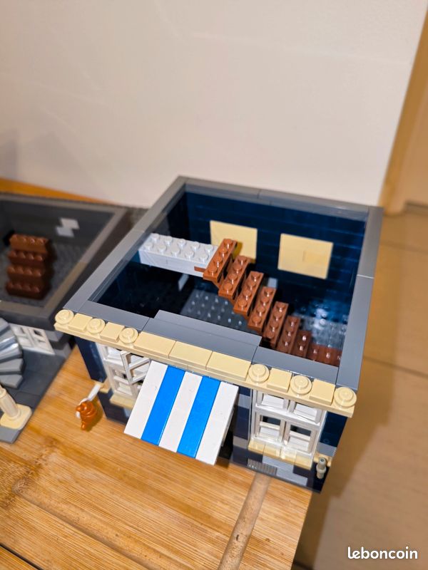 Lego set 10190 Market Street la rue du marché Jeux Jouets