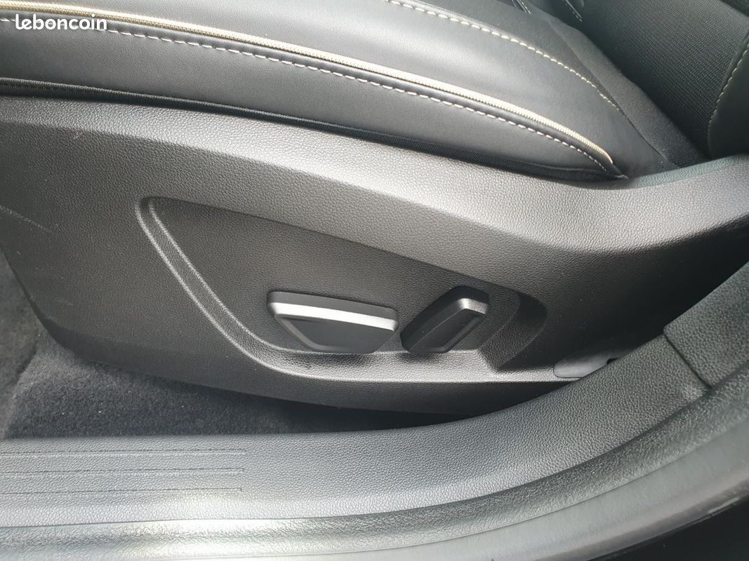 RENAULT SYMBIOZ 1.6 E-Tech Hybride - 145 - BVA multi-modes Iconic (image 20)