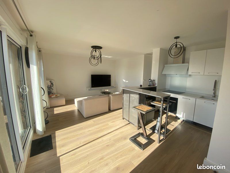 Appartement 2 pièces 46 m² · à Sanary-sur-Mer · 46 m² · 359 000 €
