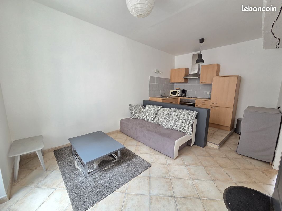 Appartement 1 pièce 32 m² · à Orléans · 32 m² · 596 €/mois