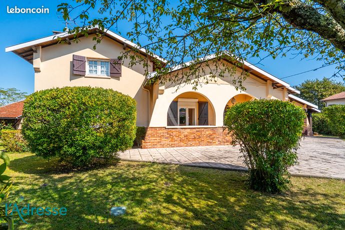 Maison 5 pièces 145 m²